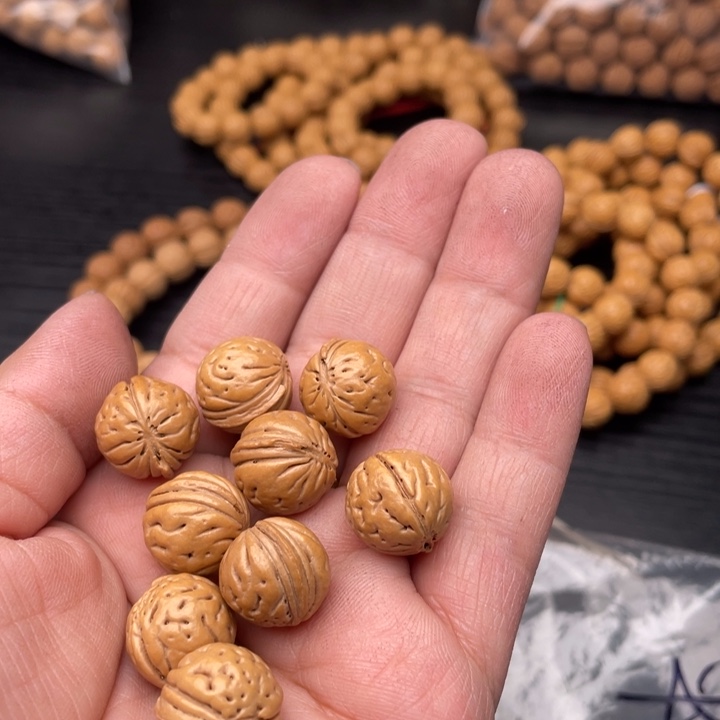 沪***岳私人定制70元打孔不退不换