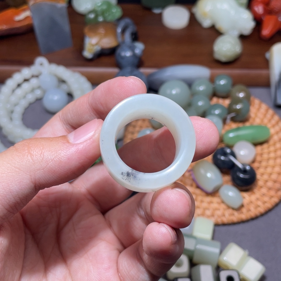 和田玉颈饰未镶嵌庆*