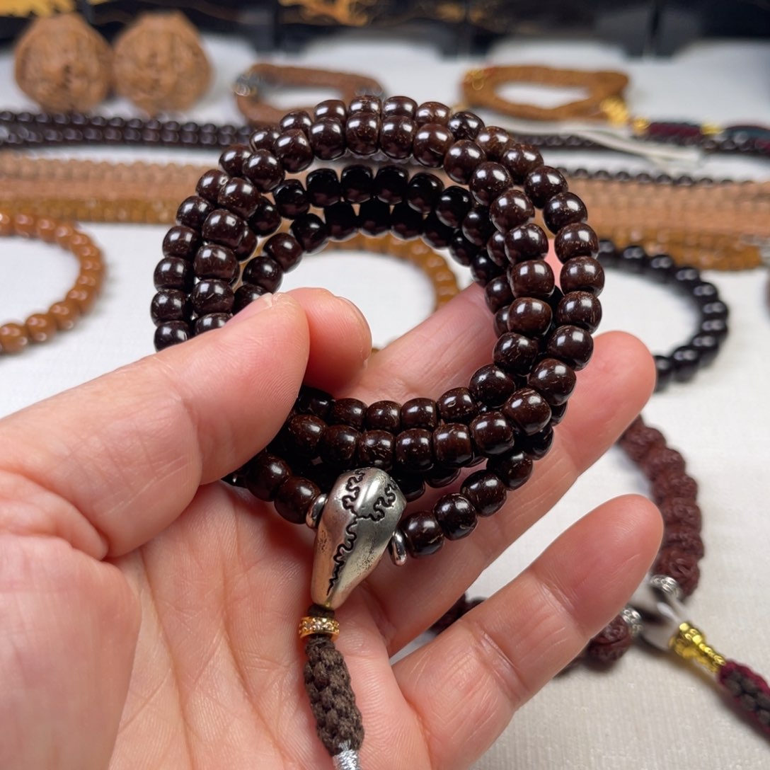 椰蒂吊坠45667788999999