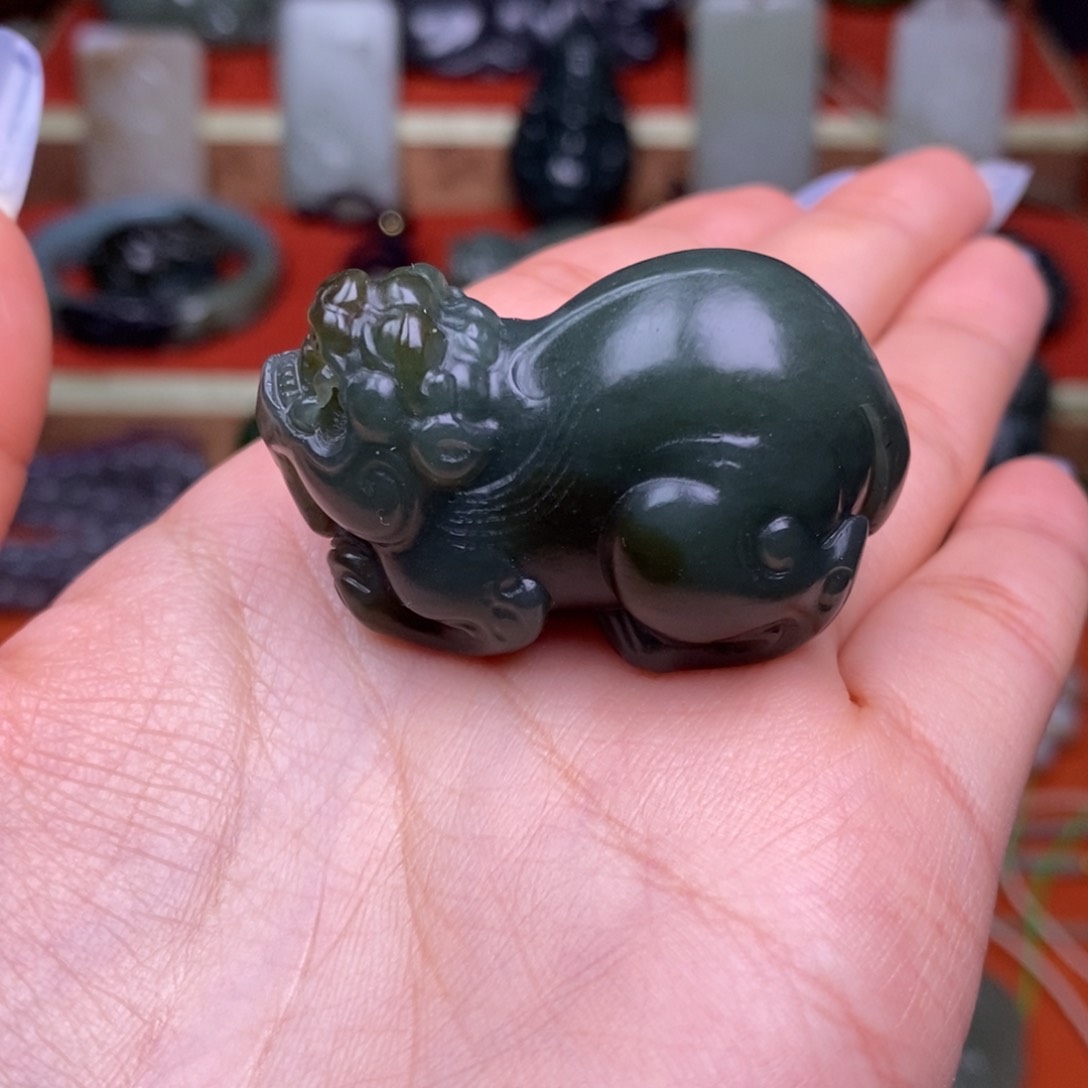 和田玉颈饰未镶嵌穿绳需备注