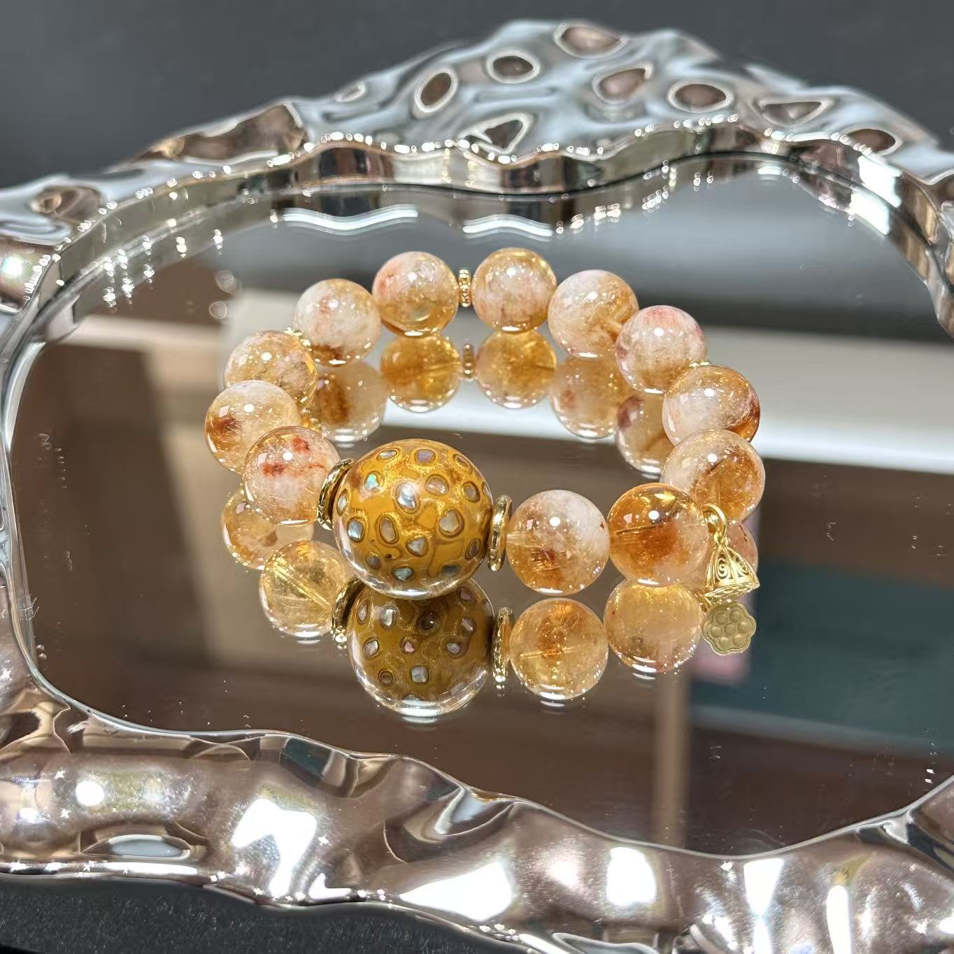 A009精美大漆天然黄塔晶原创设计款手串