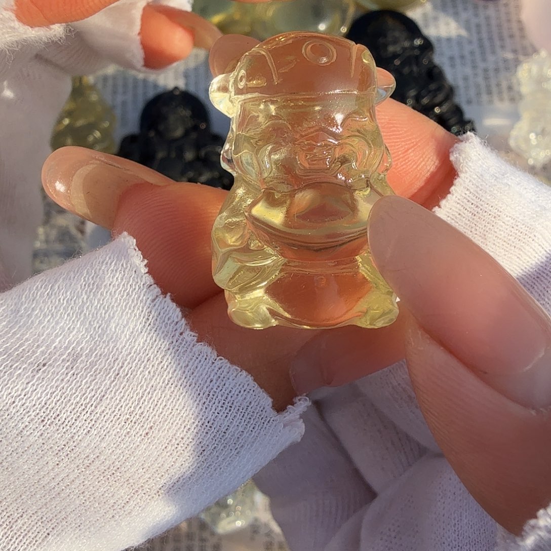 车挂未镶嵌水晶水晶
