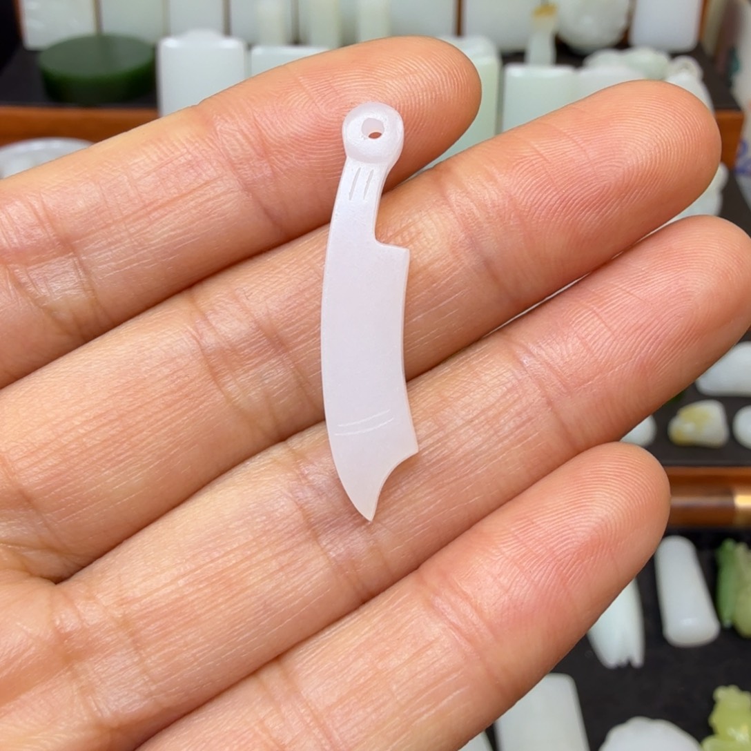 和田玉未镶嵌吊坠(不含链)