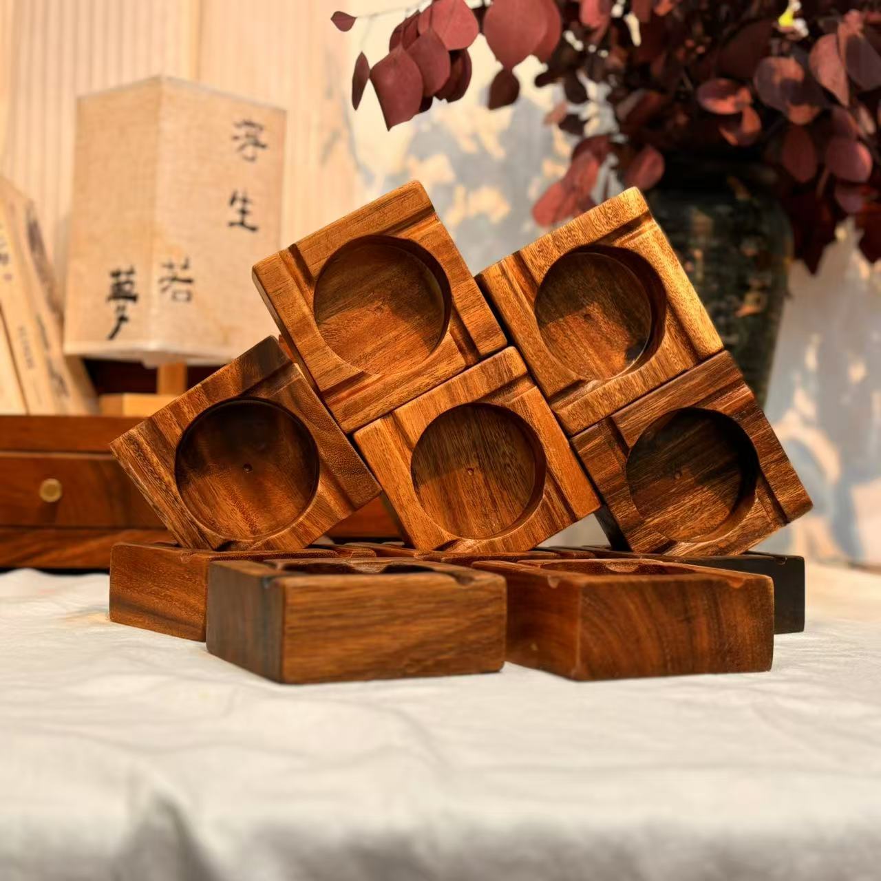 【福利】胡桃木整木烟灰缸