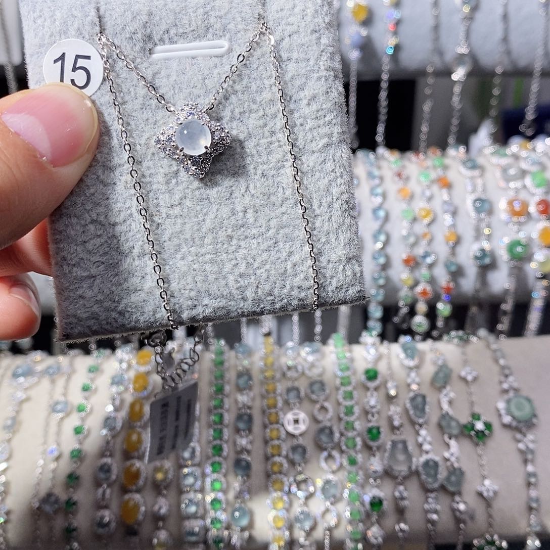 翡翠银S925镶嵌颈饰