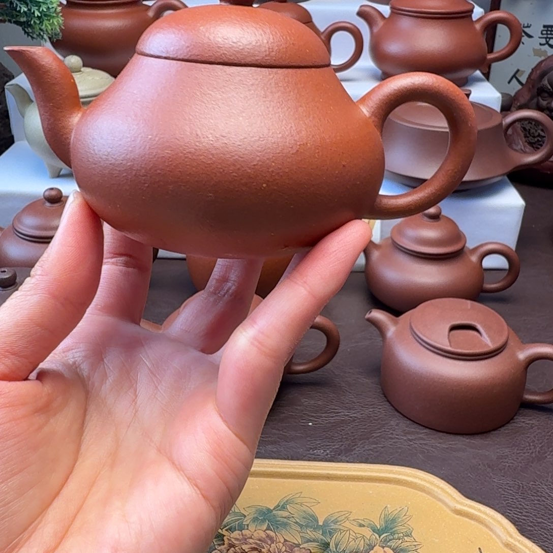 茶壶紫砂99红将坡 矮梨 150微瑕