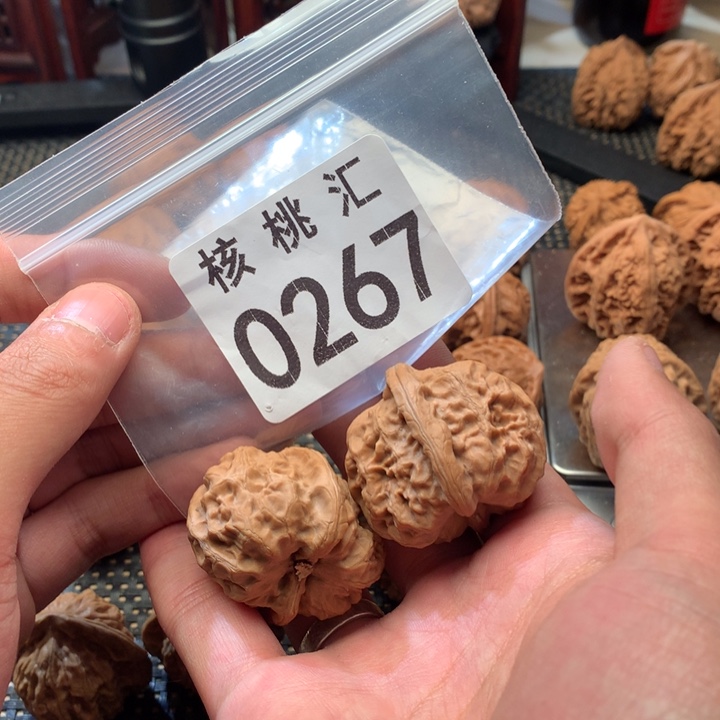 心***态吊坠文玩核桃战马