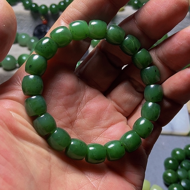 未镶嵌和田玉（碧玉）包链