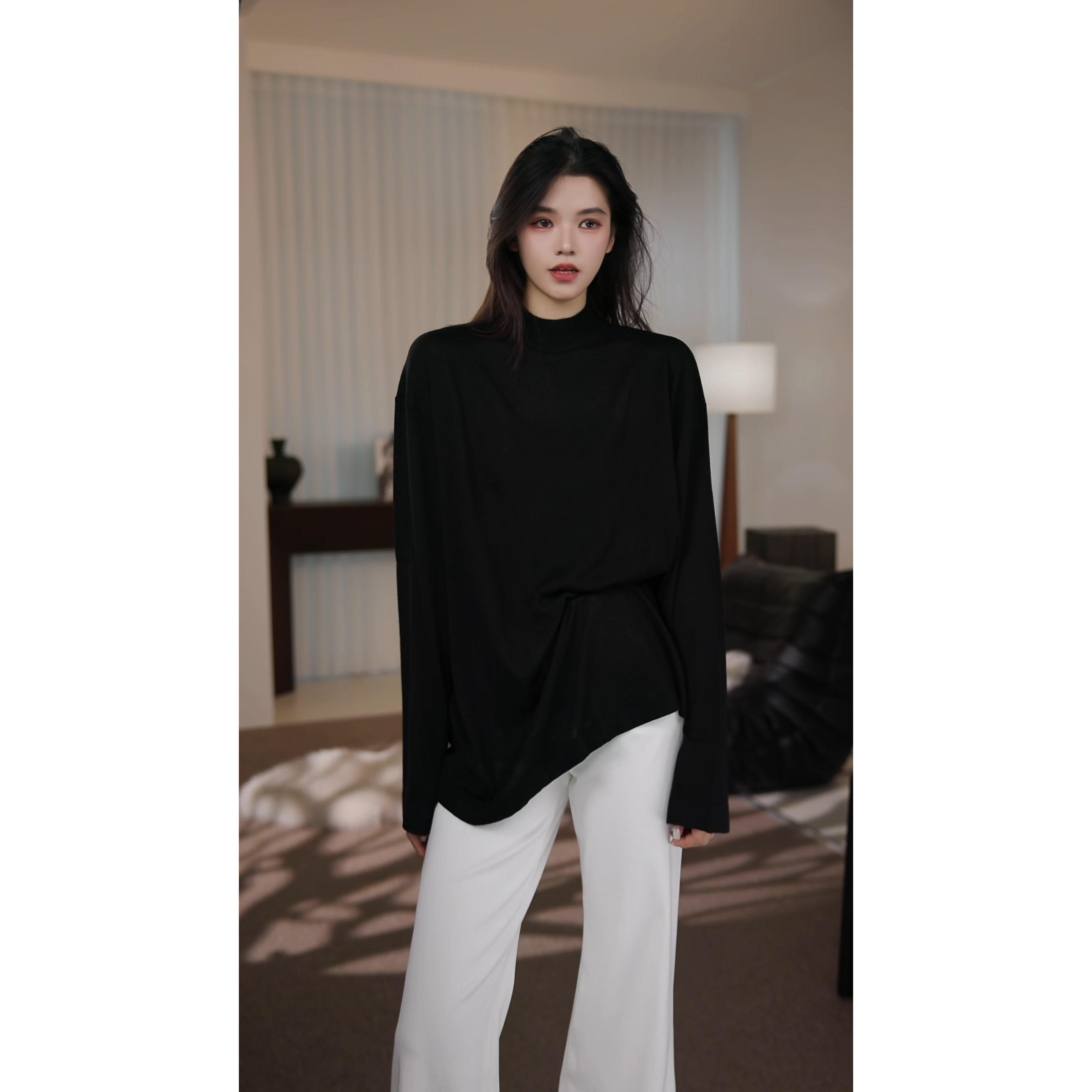 卢尚宽边领纯色针织长袖毛衣9593