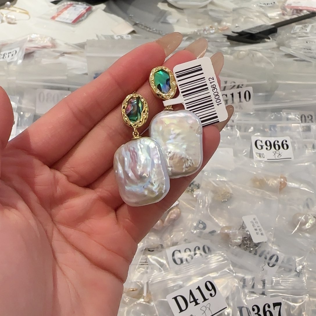 淡水珍珠耳饰合金