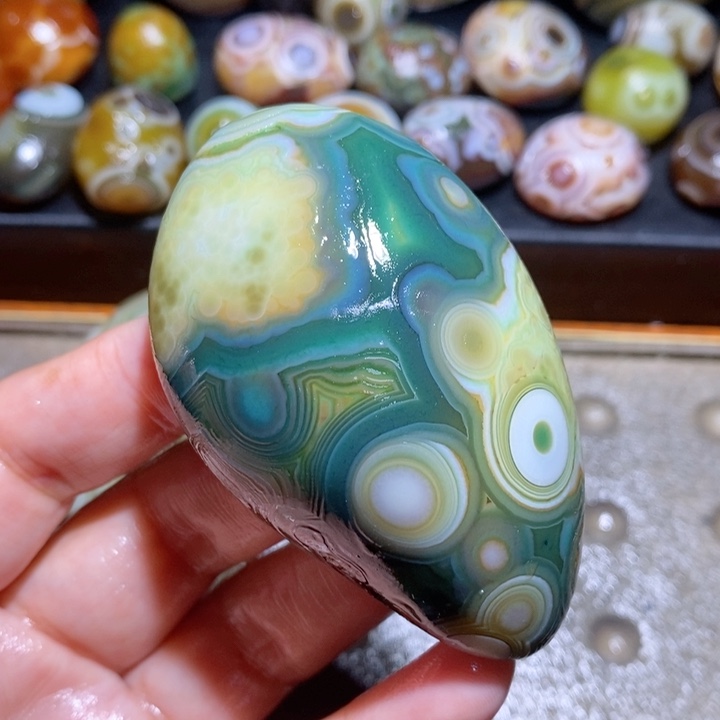 未镶嵌玛瑙/玉髓珠宝半成品166