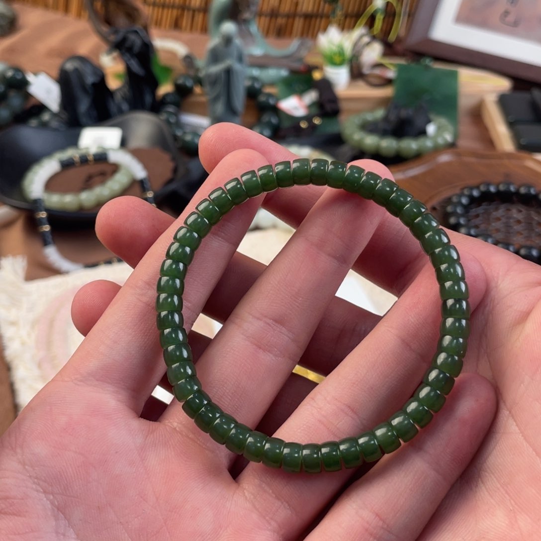 未镶嵌手串和田玉纯***_