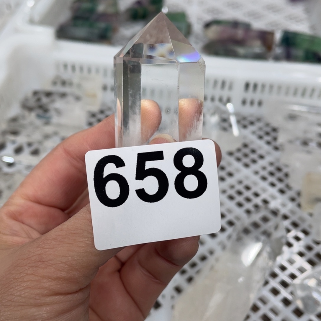 琦***意未镶嵌珠宝半成品水晶