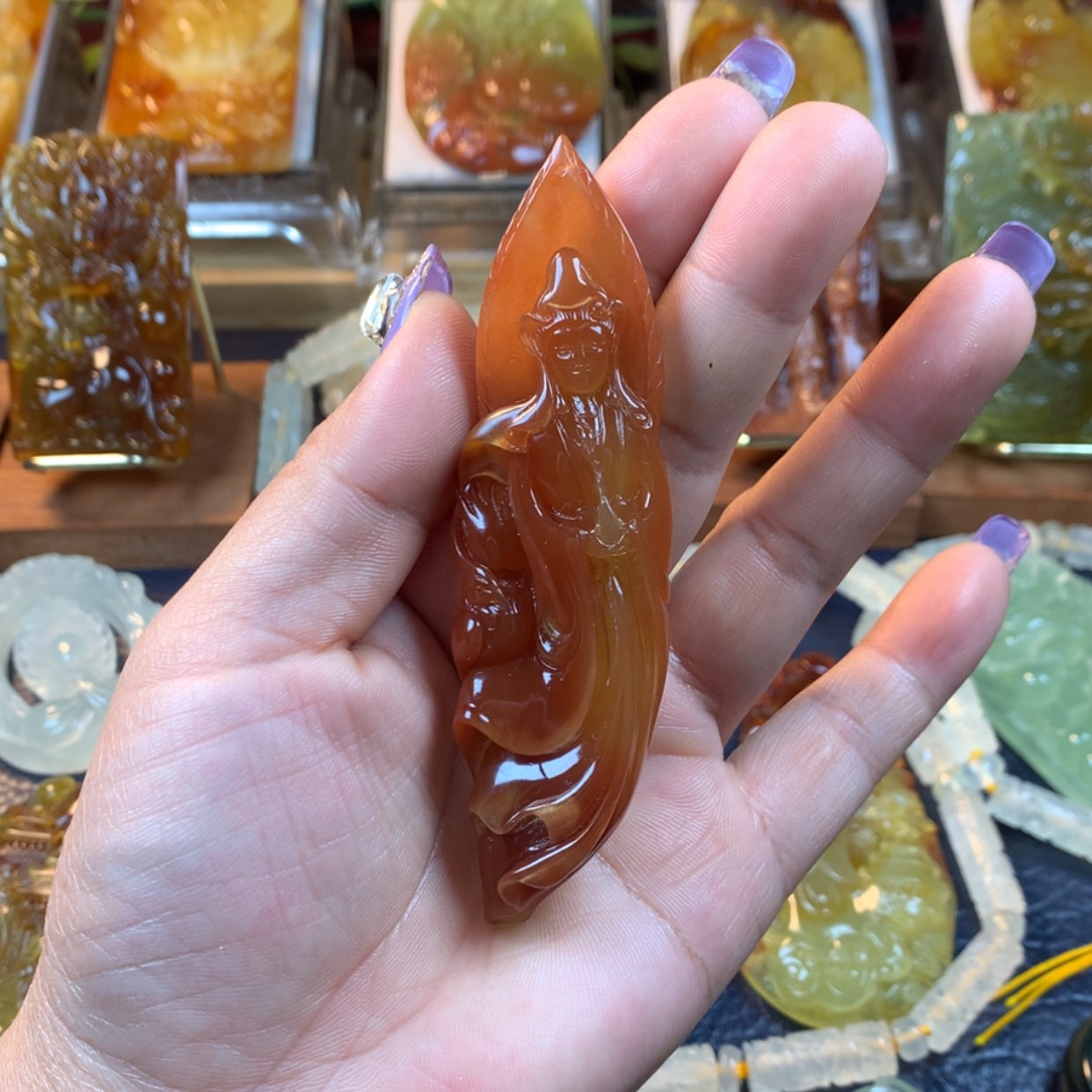 【闪购商品】蛇纹石玉颈饰未镶嵌