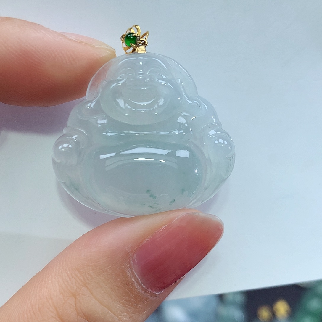 翡翠18K金镶嵌颈饰佛公