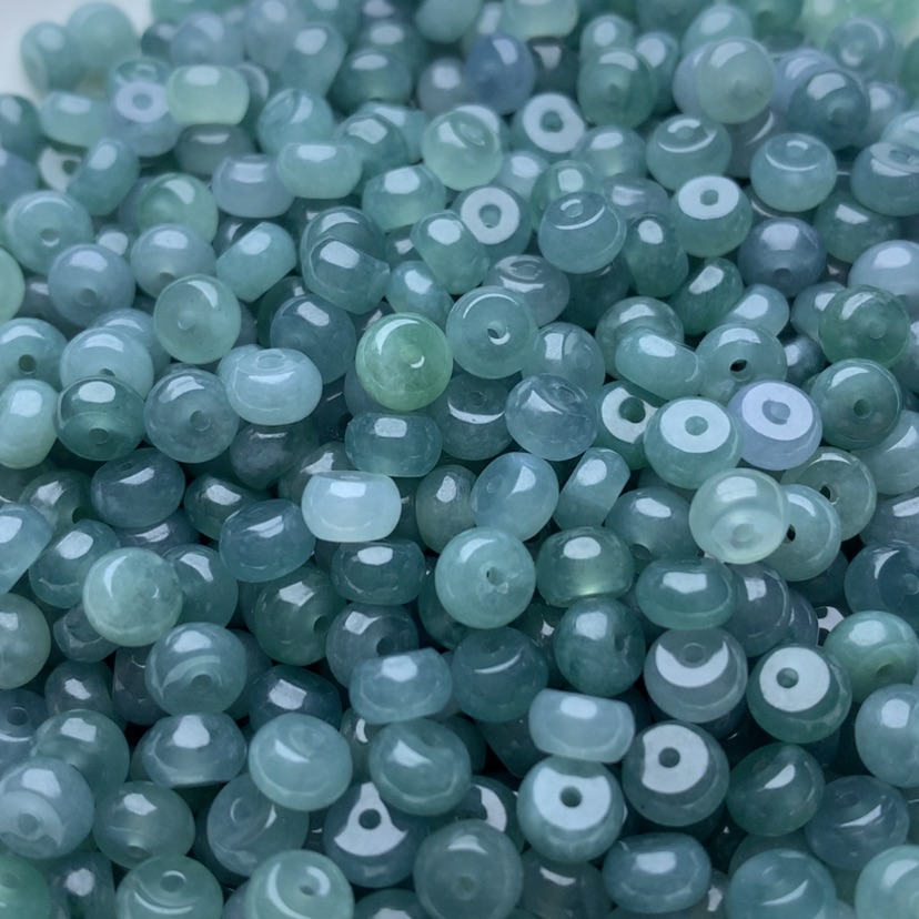 【闪购商品】翡翠手链未镶嵌卡3x5蓝水算盘60颗