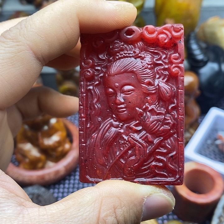 未镶嵌蛇纹石玉颈饰