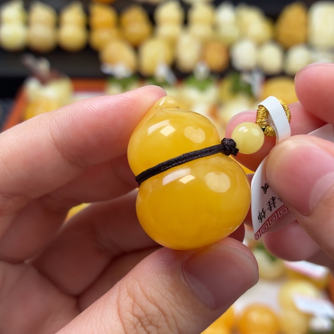 蜜蜡未镶嵌毛衣链蜜蜡