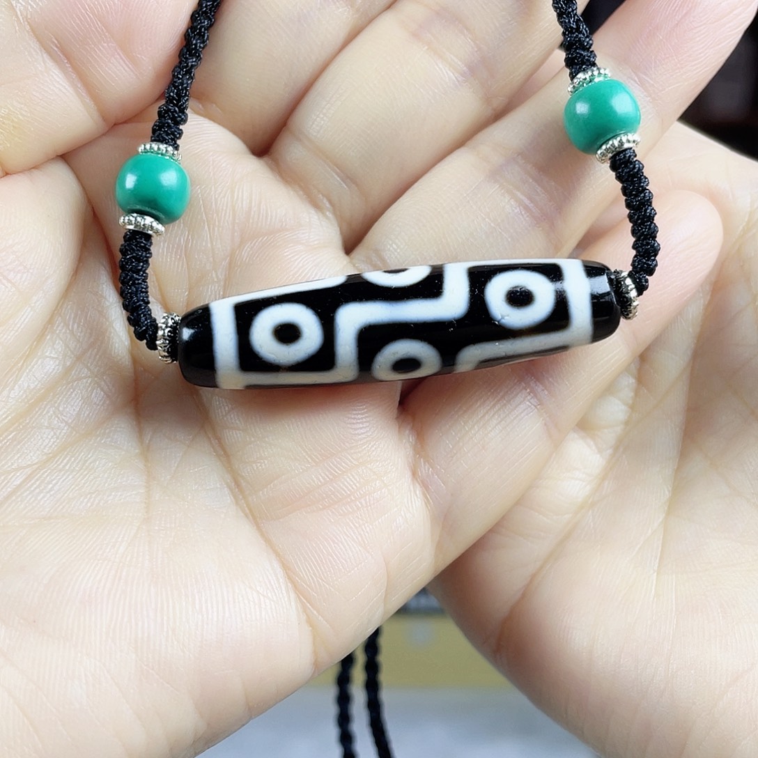 玛瑙/玉髓合金颈饰行运