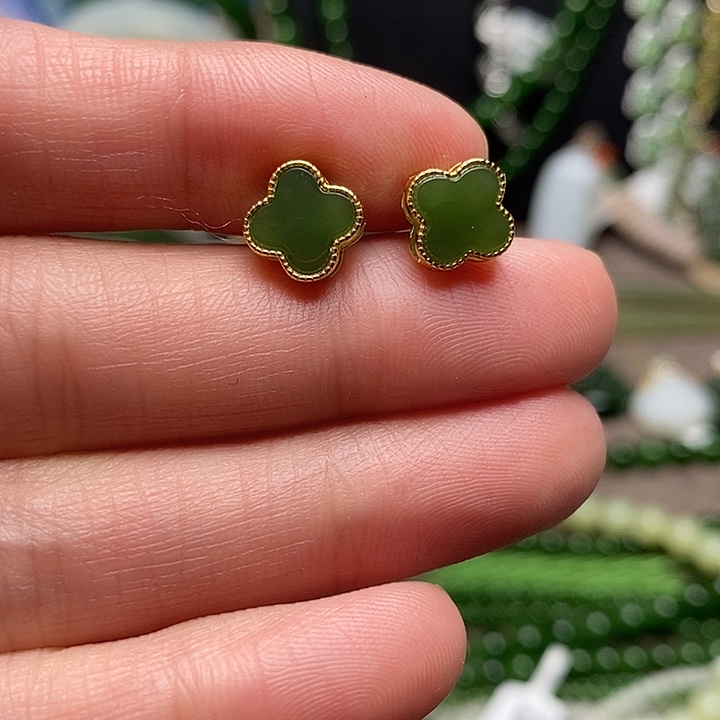 和田玉银S925镶嵌耳饰