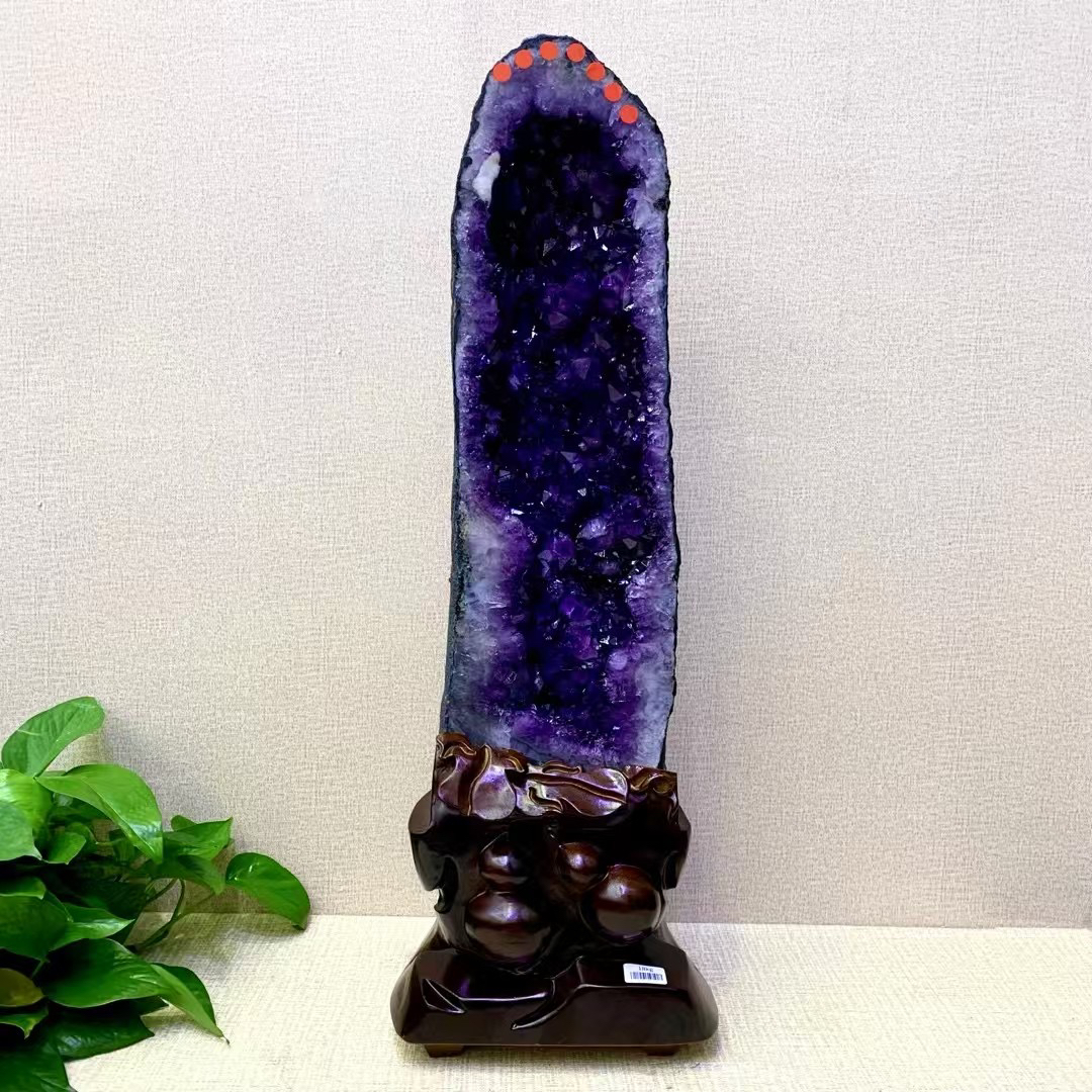 高级别精品紫晶洞形状周正颜色浓郁紫气东来