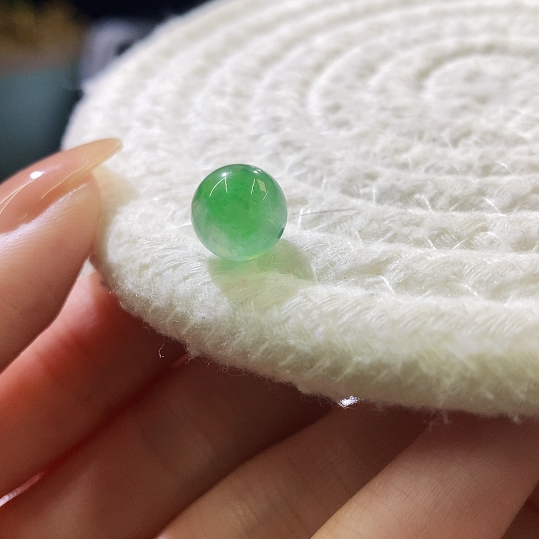 翡翠未镶嵌挂件卡9