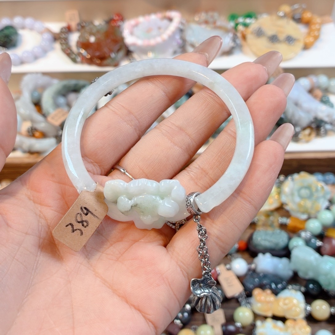 S***g未镶嵌手链翡翠手串