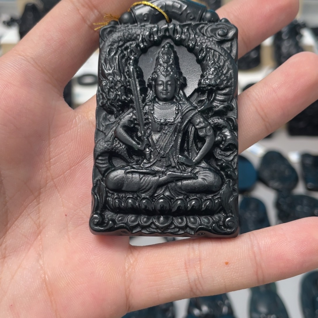 二***爷未镶嵌蛇纹石玉吊坠
