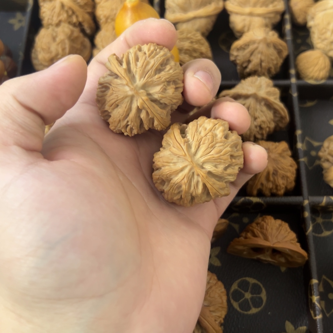 文玩核桃把件苹果园福利