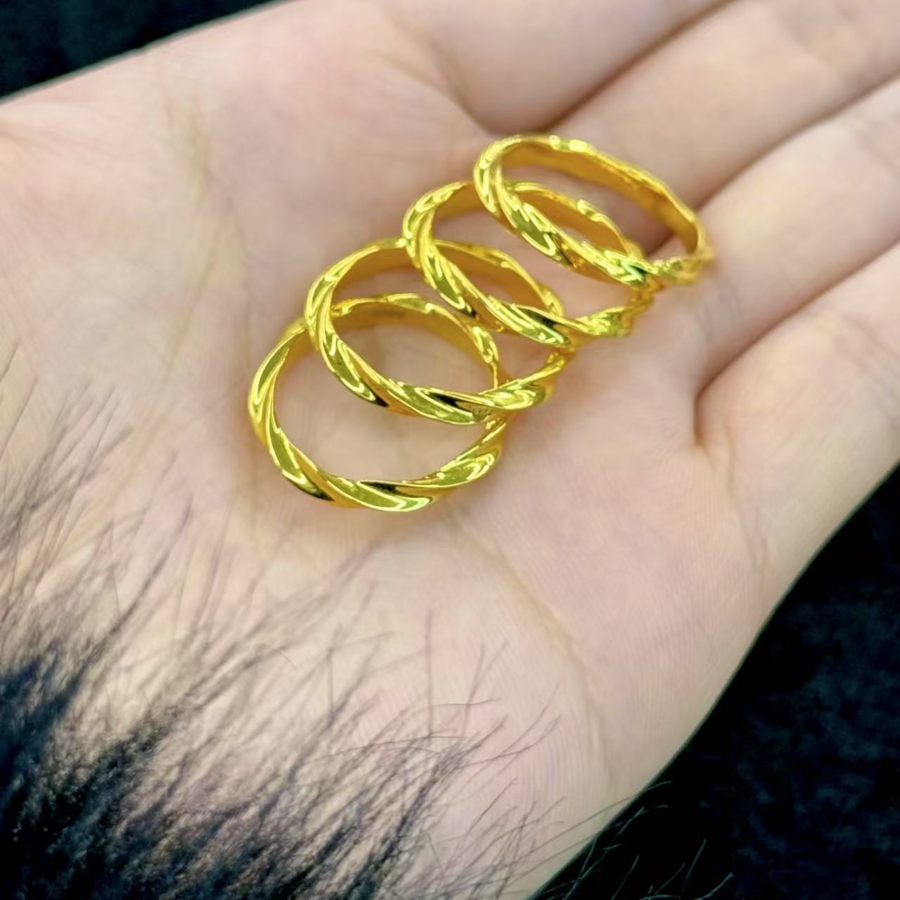 莫桑石【辰辰】足金麻花轻奢百搭戒指（发一）