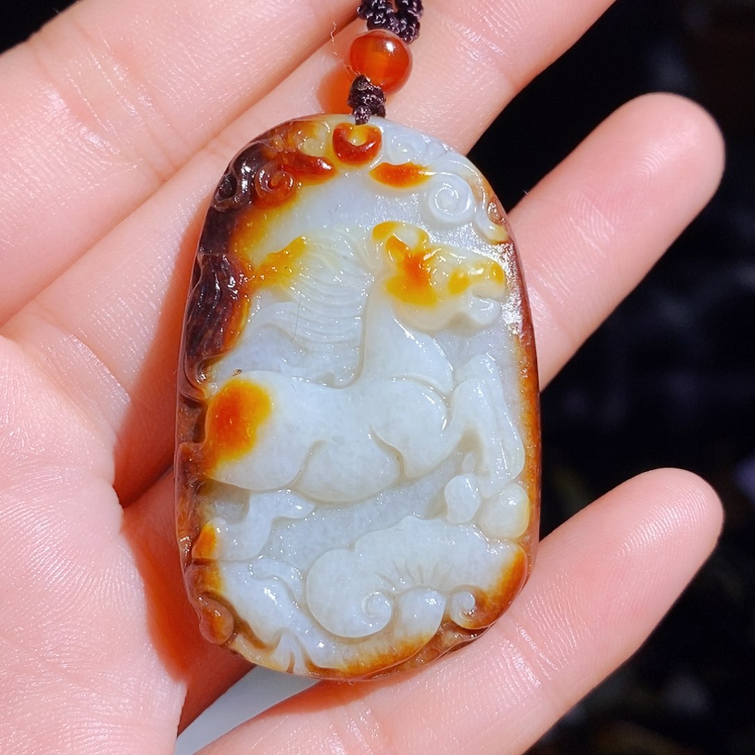 和田玉颈饰未镶嵌