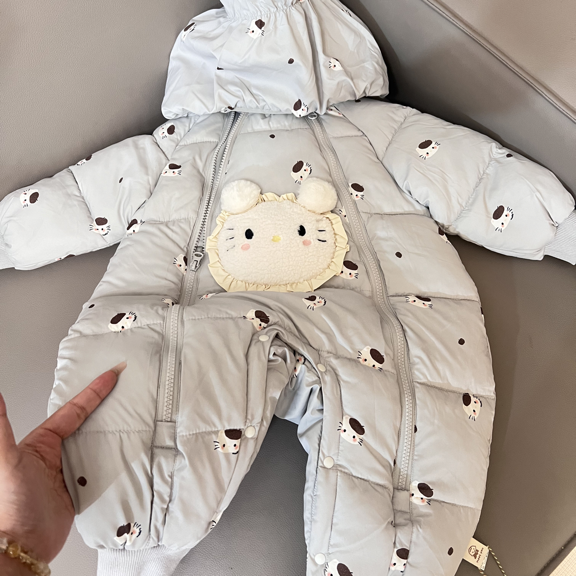 雯雯嘟可爱kitty酱连体抱抱爬服棉服软软呼呼可爱巨暖～