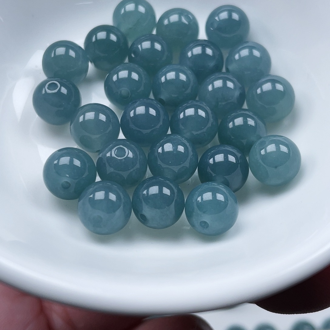 翡翠手链未镶嵌馨**?