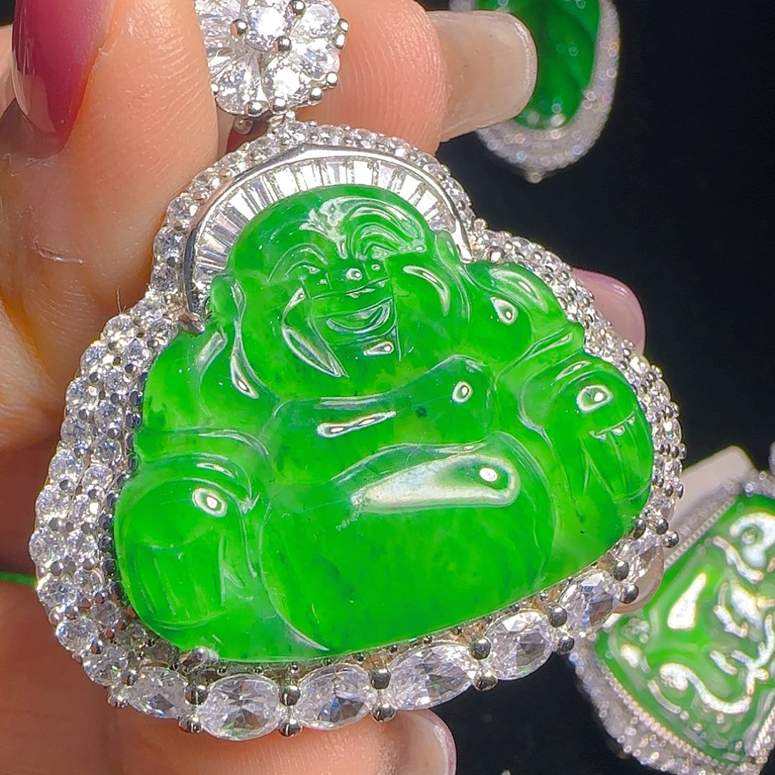 翡翠吊坠(赠链)银S925镶嵌