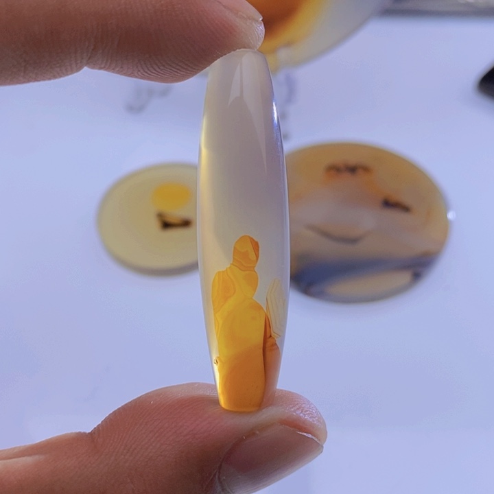 玛瑙/玉髓颈饰未镶嵌