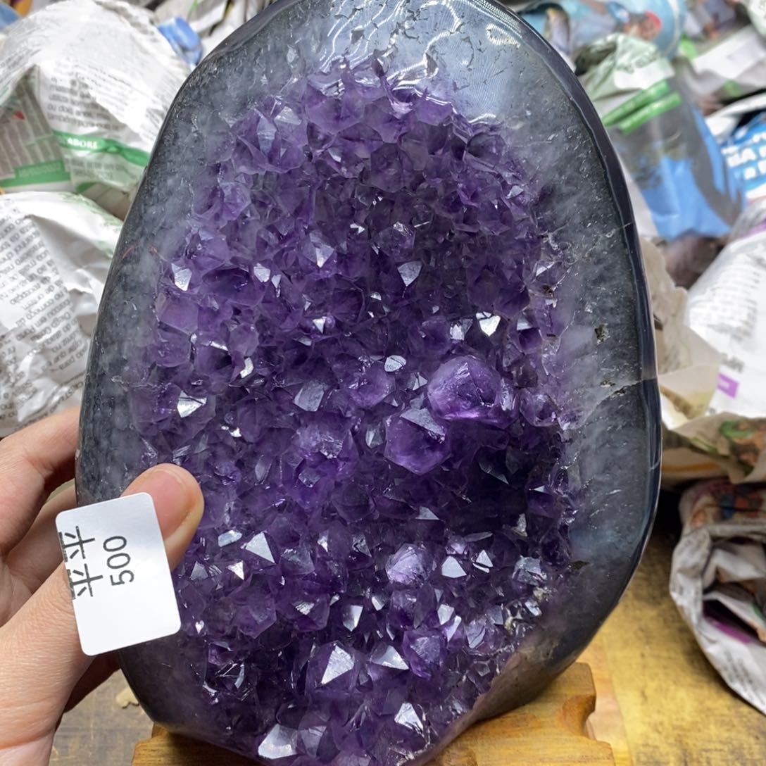 紫晶乌拉圭未镶嵌