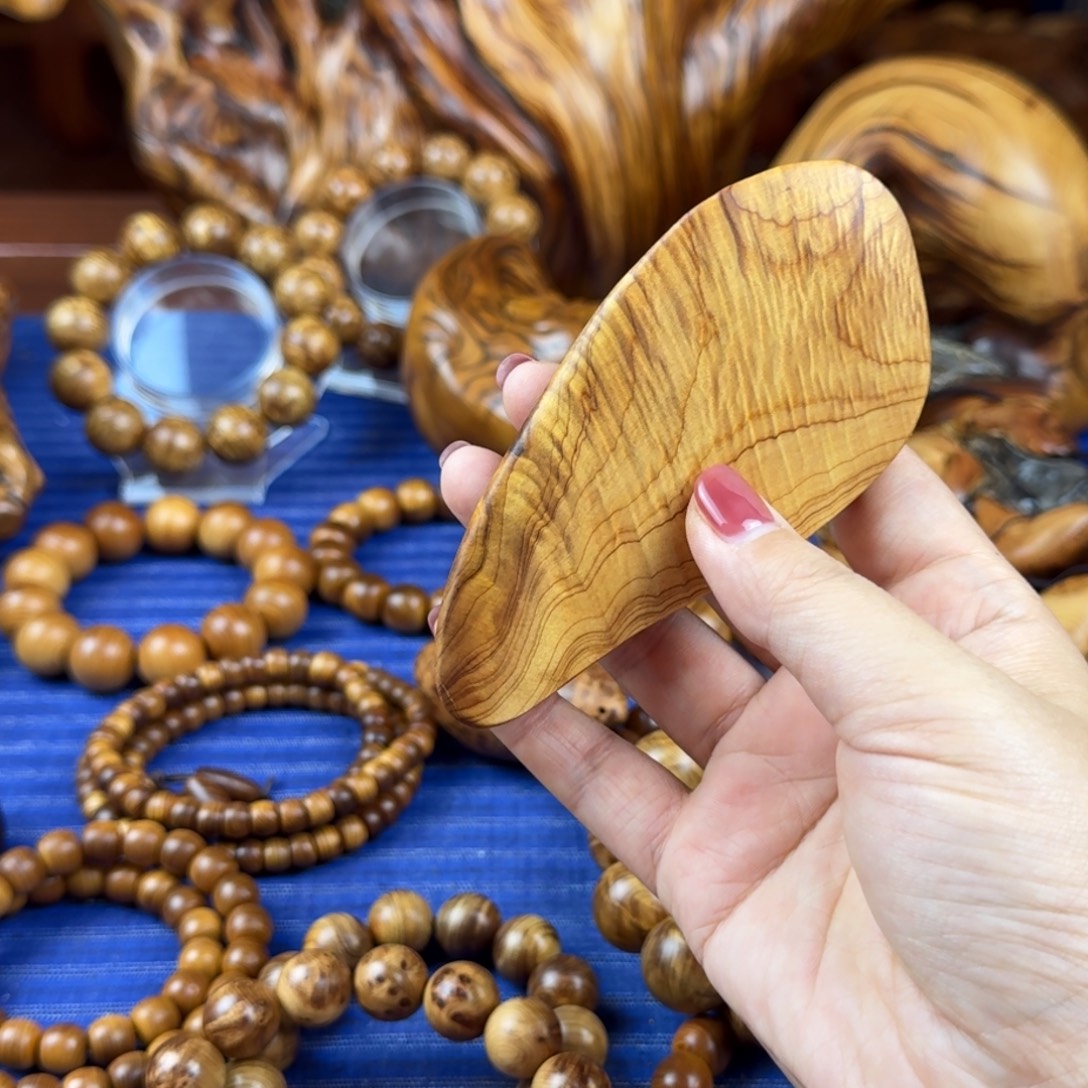 呼***啦柏木（崖柏）北太行崖柏陈化刮痧板