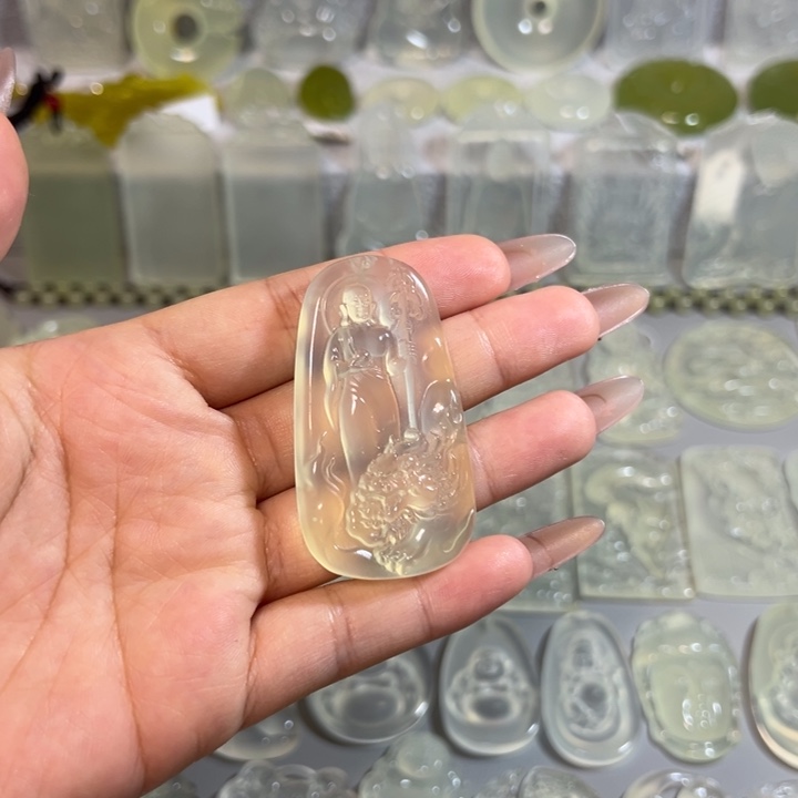 岫玉未镶嵌岫玉白冰挂件蜂蜜水地藏王