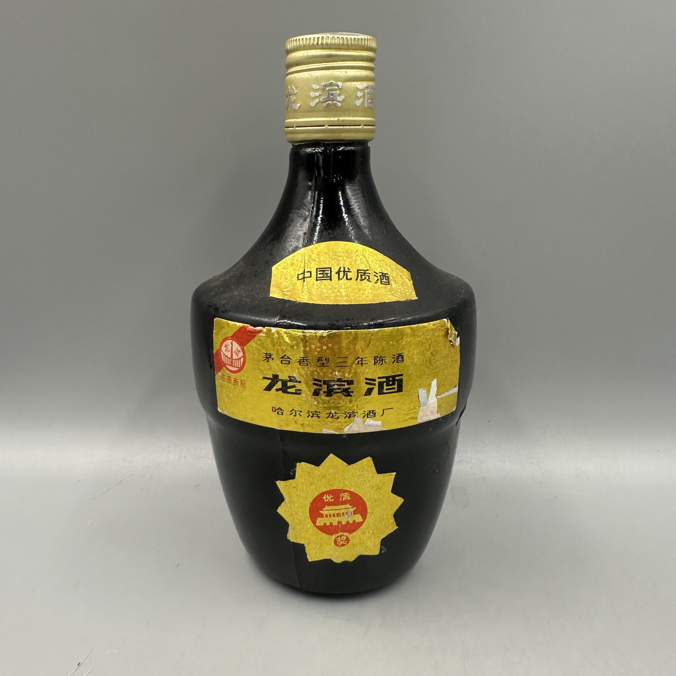 1994年龙滨酒39°500ml2-z812027