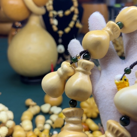 l*t酷兔兔垃圾咯啦咯现在