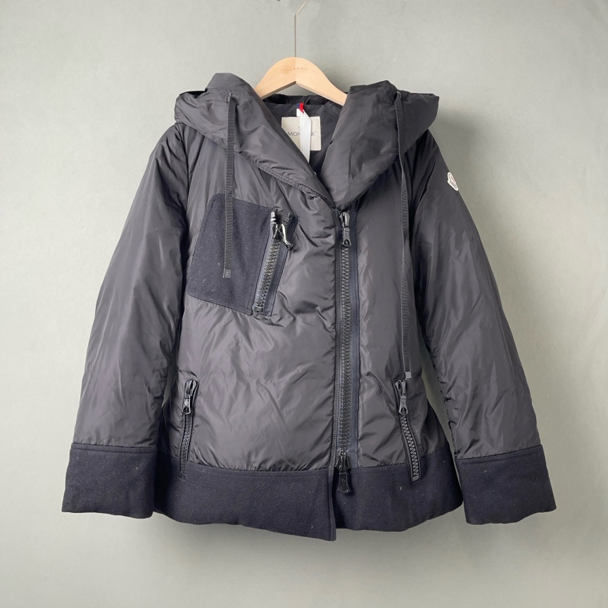 95新 MONCLER 羽绒服/3码/1458