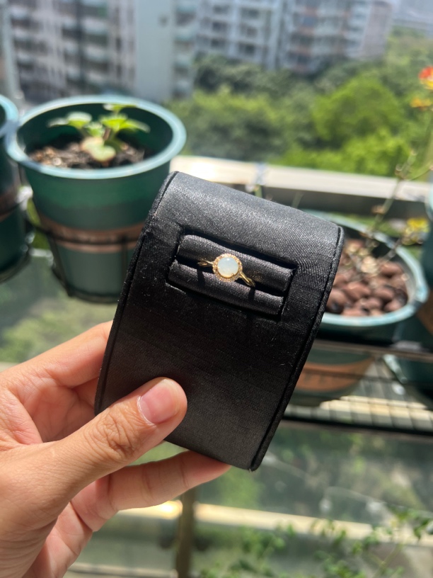 天然缅甸A货翡翠女款冰种蛋面戒指可调节