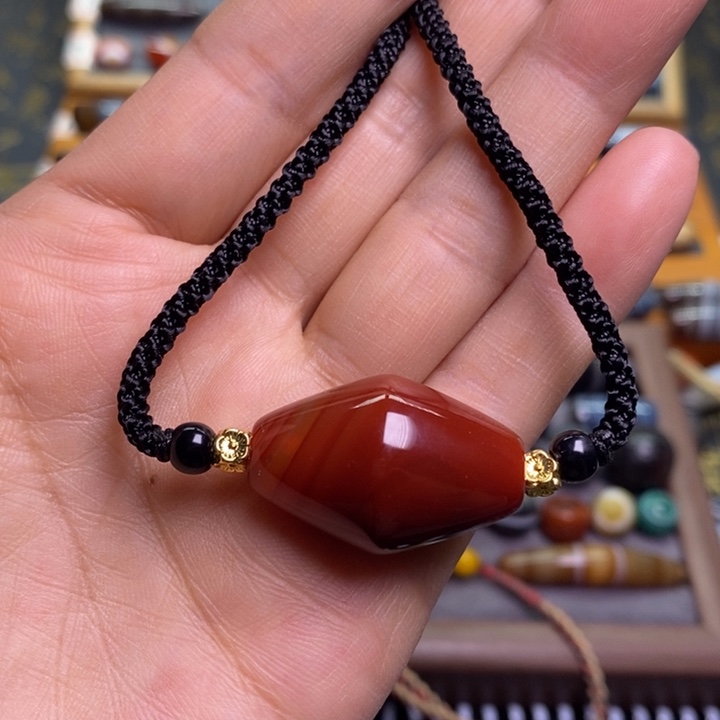 未镶嵌玛瑙/玉髓珠宝半成品