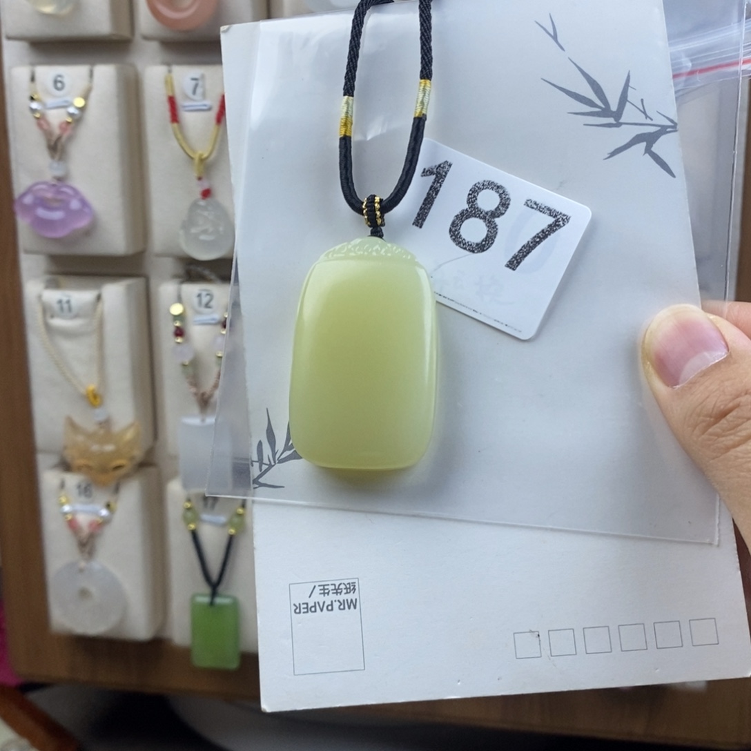 玛瑙/玉髓合金颈饰