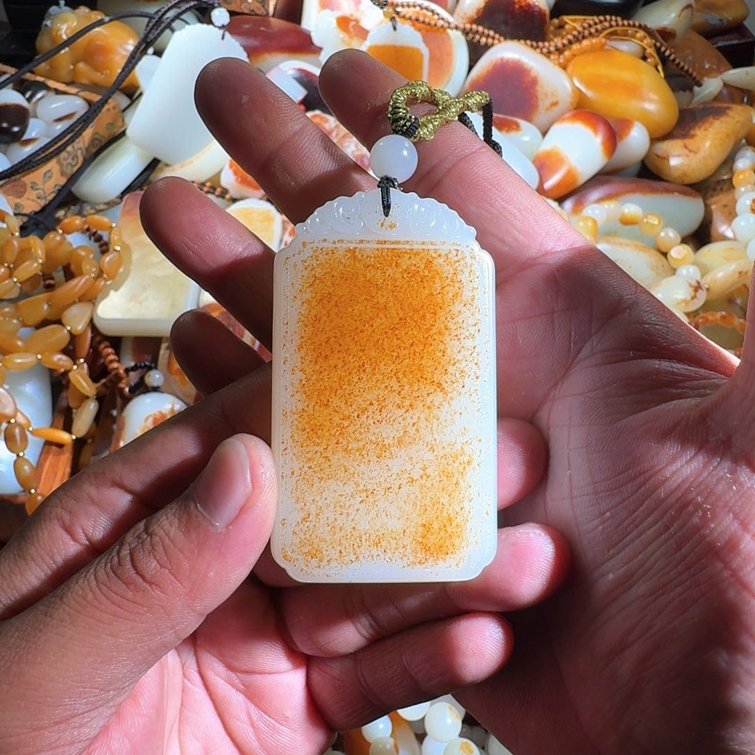 和田玉挂件未镶嵌鸿*