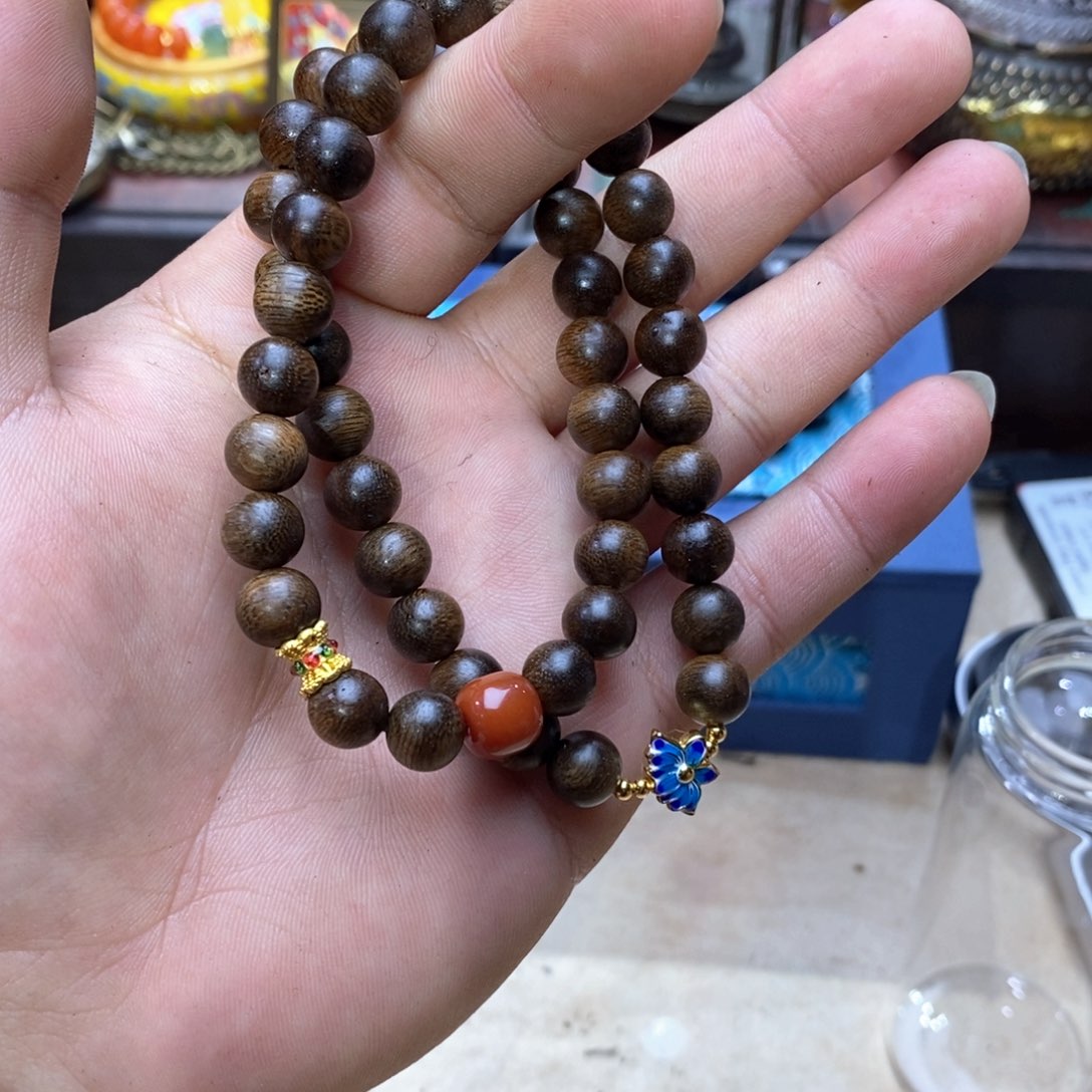 大叶紫檀（黑酸枝木类）
