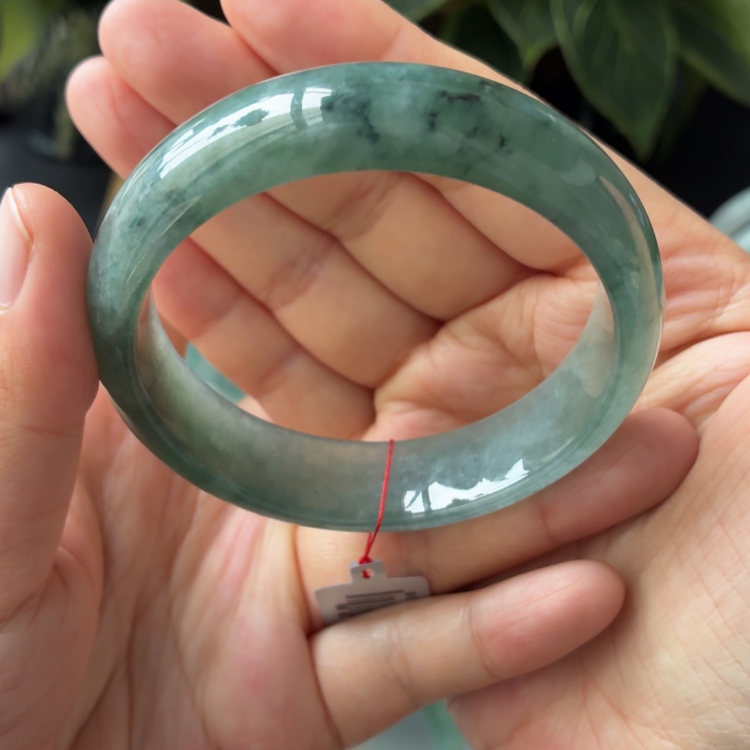 翡翠未镶嵌手镯天然