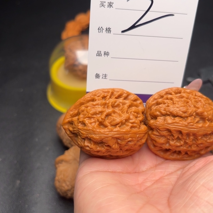 大***@把件桃核43红锦鲤