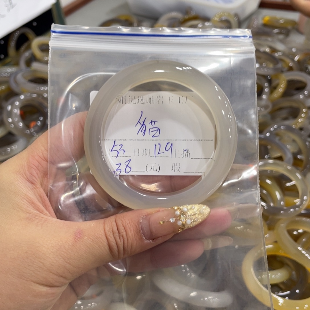 貓***๑蛇纹石玉未镶嵌手镯