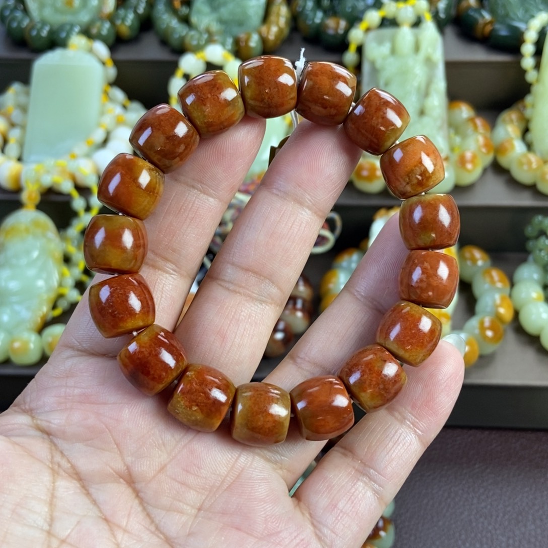 透闪石质玉未镶嵌手串